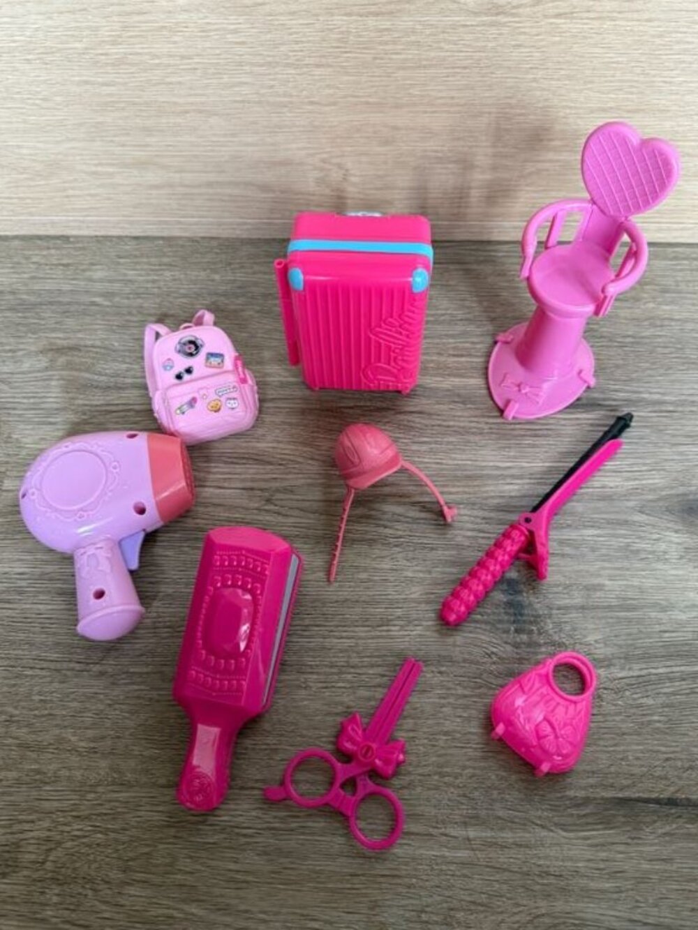 Barbie Accessories lot from travel playset, beauty things and more